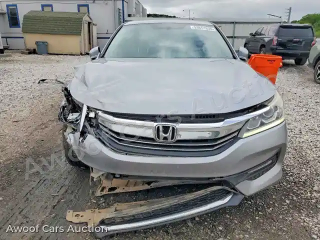 2017 Honda Accord 1HGCR2F87HA250144 — photo 5 de la vente Copart