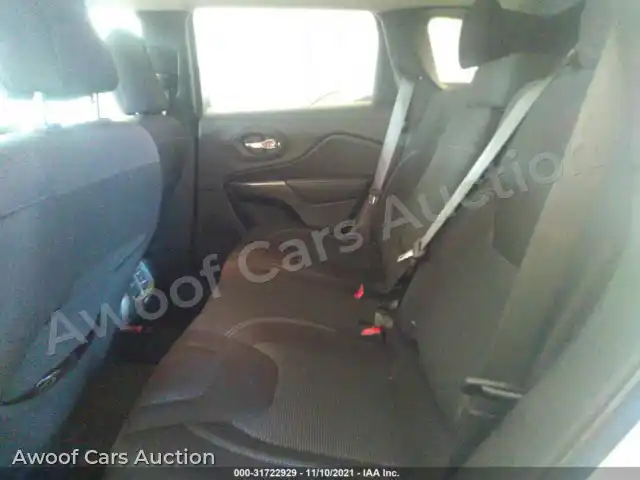 2019 Jeep Cherokee 1C4PJLCB4KD262965 — Iaai auction photo 8