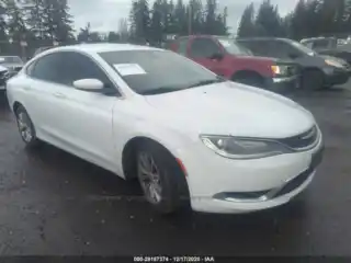 2015 Chrysler 200