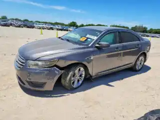 2014 Ford Taurus