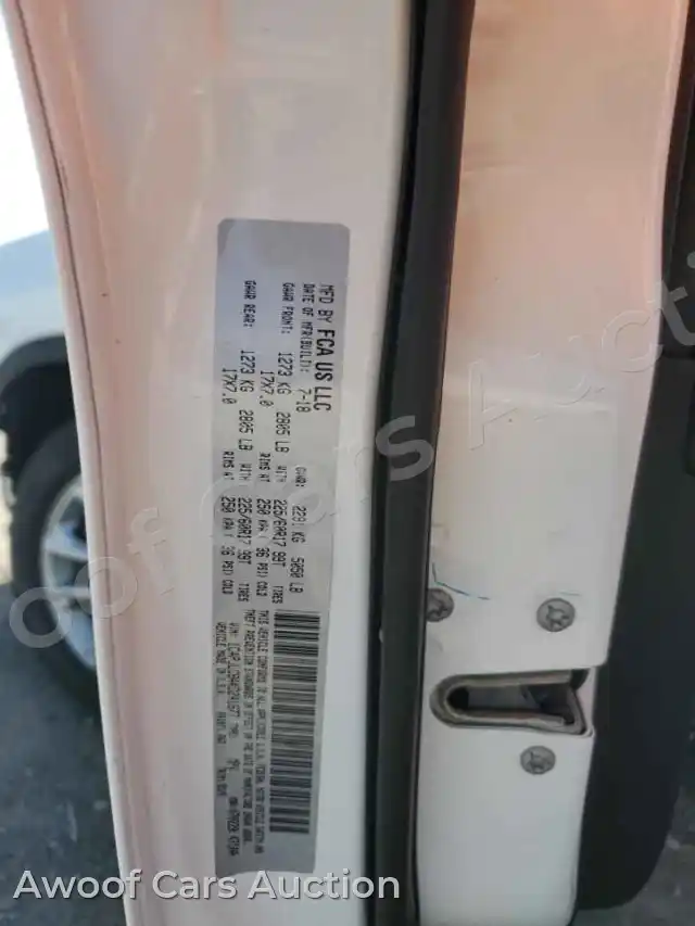 2019 Jeep Grand Cherokee 1C4PJLCB4KD241677 — Copart auction photo 14