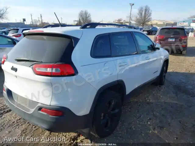 2018 Jeep Cherokee 1C4PJLCB4JD620578 — Iaai auction photo 4