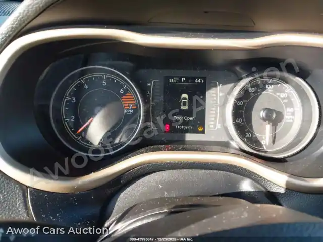 2018 Jeep Cherokee 1C4PJLCB4JD620578 — Iaai auction photo 7