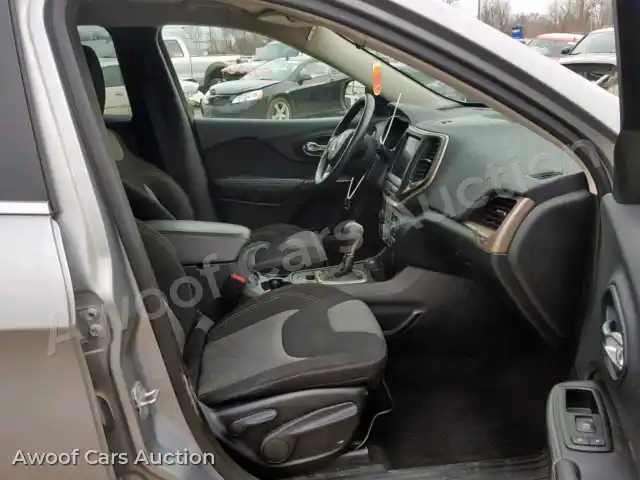 2014 Jeep Cherokee L 1C4PJMCB7EW141720 — Copart auction photo 5
