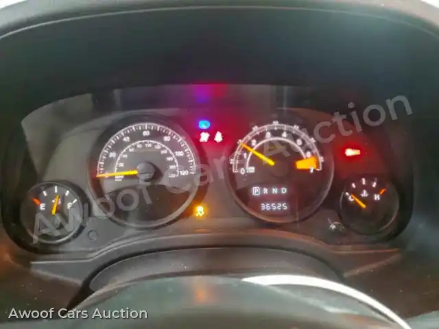 2017 Jeep Compass 1C4NJDBB7HD105518 — Copart auction photo 9