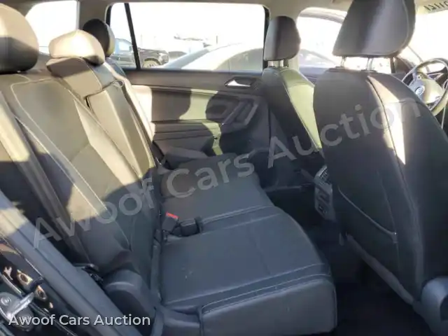 2018 Volkswagen Tiguan 3VV3B7AX6JM209853 — photo 10 de la vente Copart