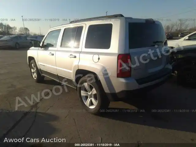 2012 Jeep Patriot 1C4NJRBB7CD568507 — Iaai auction photo 3