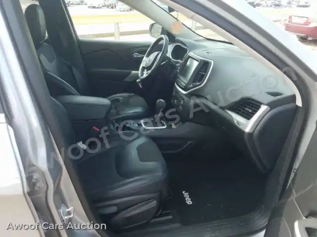 2018 Jeep Cherokee 1C4PJLLB7JD518563 — Copart auction photo 5