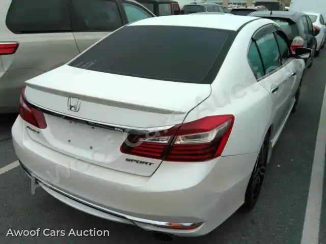 2016 Honda Accord 1HGCR2F60GA087365 — Manheim auction photo 2
