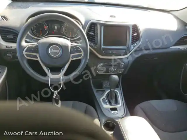 2017 Jeep Grand Cherokee 1C4PJLCBXHW623189 — photo 8 de la vente Copart