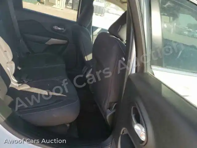 2017 Jeep Grand Cherokee 1C4PJLCBXHW623189 — photo 10 de la vente Copart