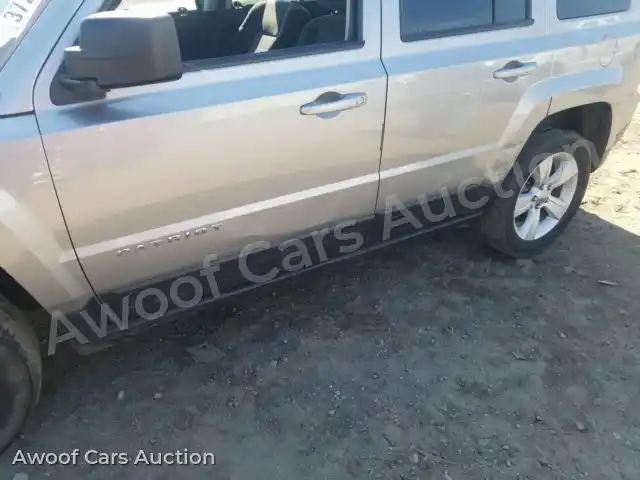2016 Jeep Patriot 1C4NJRFB8GD685741 — Copart auction photo 9
