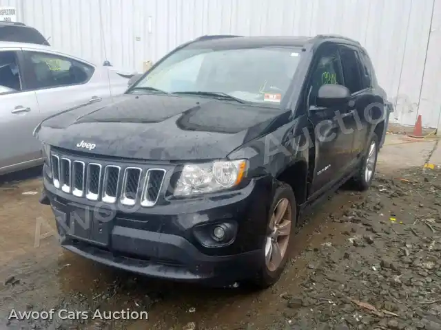 2013 Jeep Compass Latitude 1C4NJDEB6DD253312 — Copart auction photo 2