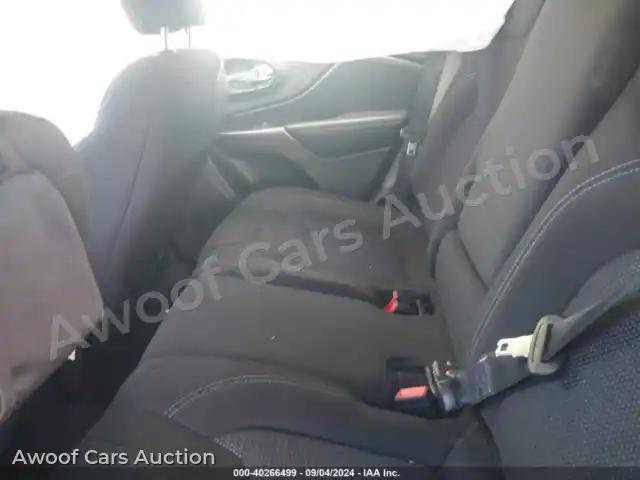 2020 Jeep Cherokee 1C4PJLCB3LD652487 — photo 8 de la vente Iaai