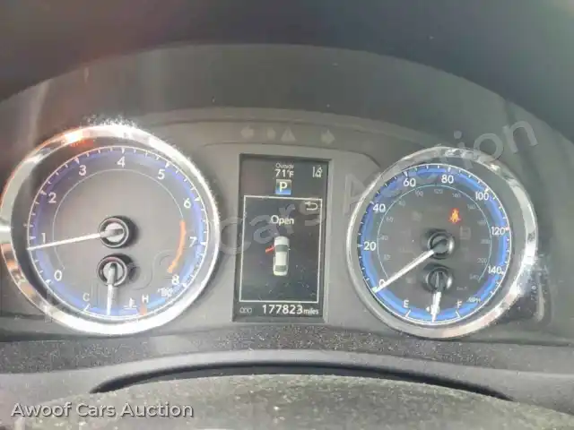 2018 Toyota Corolla 2T1BURHE4JC989056 — Copart auction photo 9