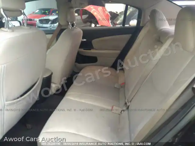 2013 Chrysler 200 1C3CCBBBXDN633424 — Iaai auction photo 8