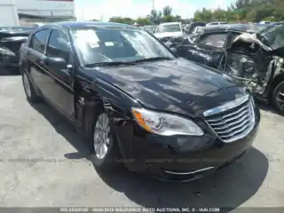 2013 Chrysler 200