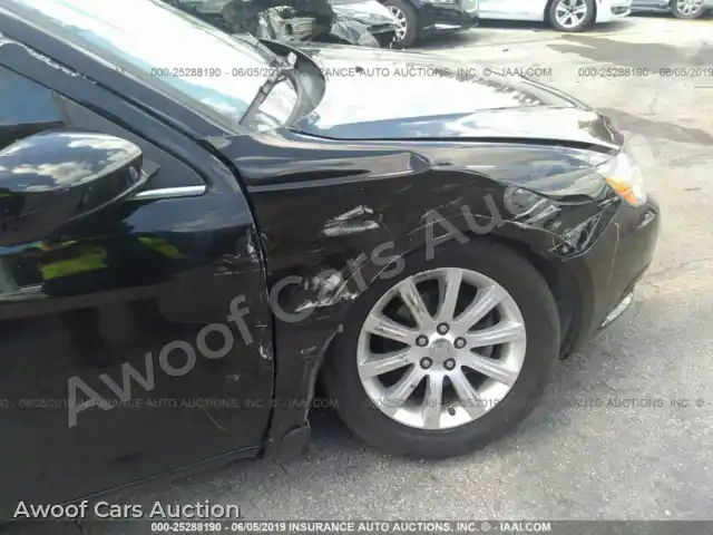 2013 Chrysler 200 1C3CCBBBXDN633424 — Iaai auction photo 6