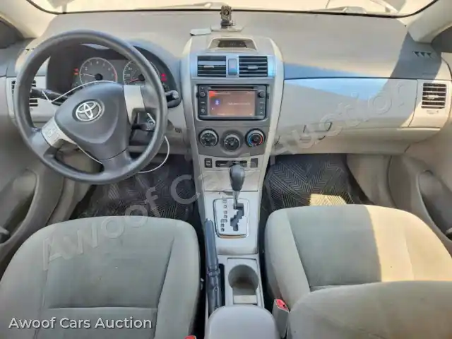 2013 Toyota Corolla 2T1BU4EE5DC931582 — Copart auction photo 8