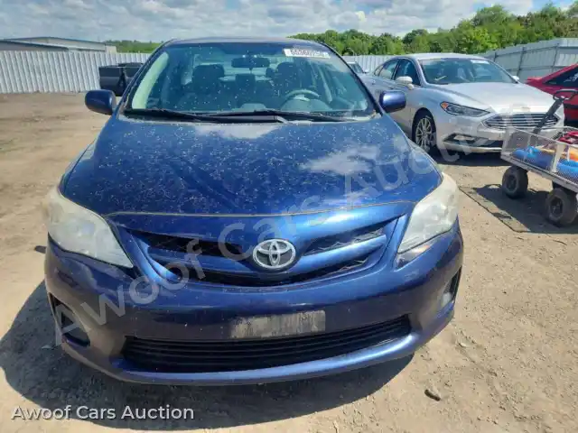 2013 Toyota Corolla 2T1BU4EE7DC095354 — Copart auction photo 5