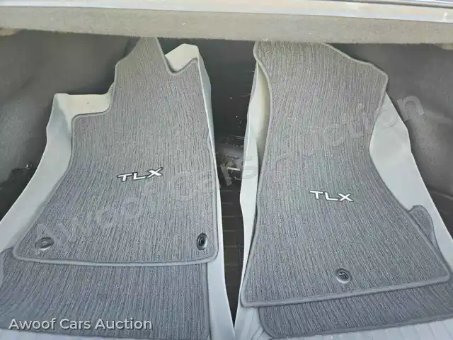 2018 Acura TLX 19UUB3F72JA002024 — Manheim auction photo 26