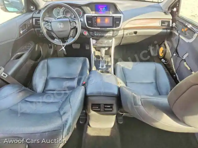 2017 Honda Accord 1HGCR3F92HA012765 — hoton gwanjo Copart na 8