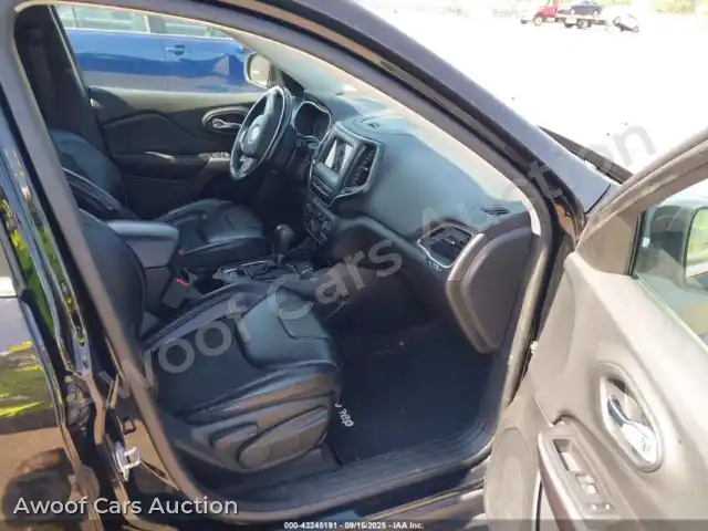 2019 Jeep Cherokee L 1C4PJLLB0KD249078 — Iaai auction photo 5