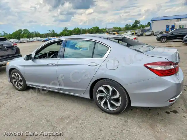 2017 Honda Accord 1HGCR3F88HA044143 — hoton gwanjo Copart na 2