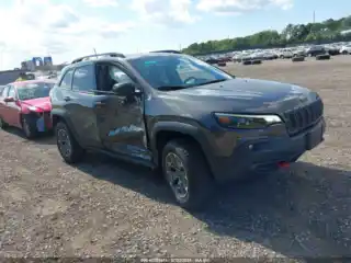 2022 Jeep Cherokee