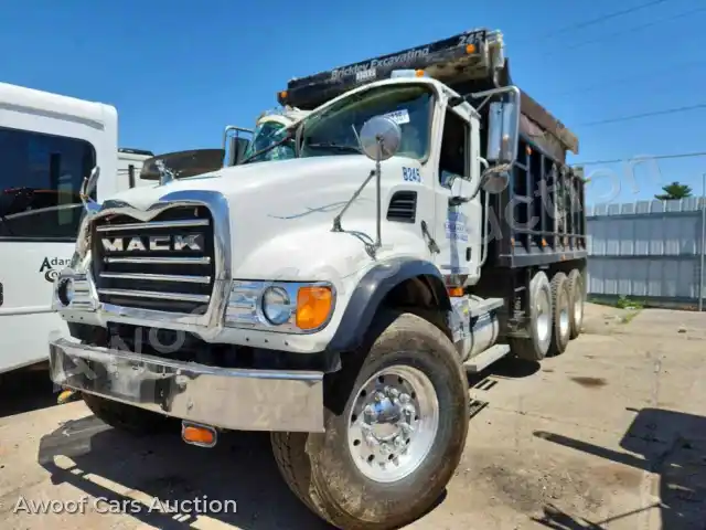 2003 Mack ALL Other 1M2AG11C33M003143 — Copart auction photo 2
