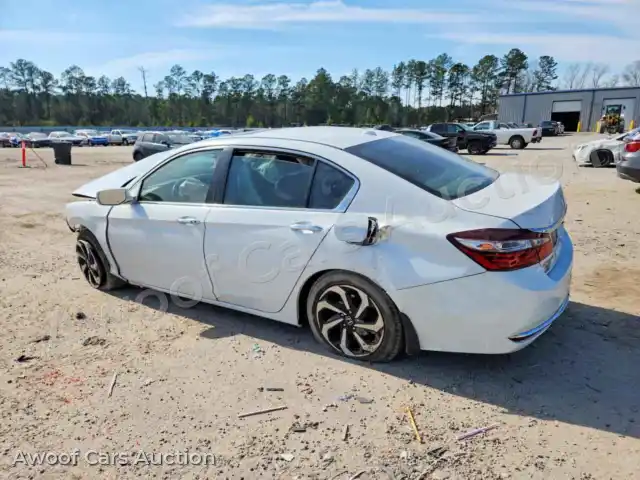 2017 Honda Accord 1HGCR2F98HA187001 — photo 2 de la vente Copart