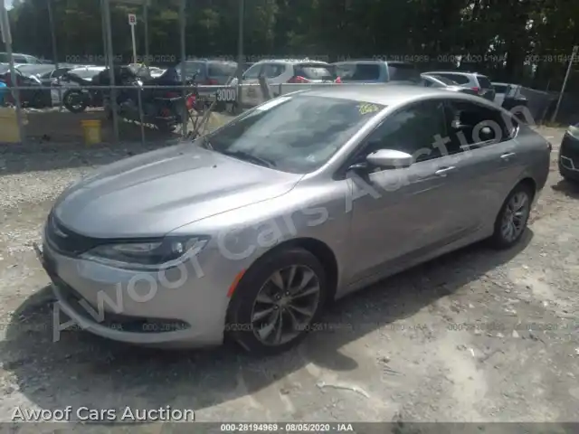 2015 Chrysler 200 1C3CCCBB6FN733125 — Iaai auction photo 2
