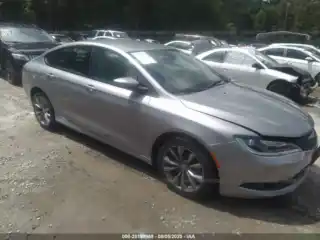2015 Chrysler 200