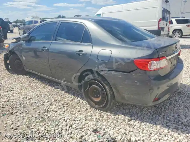 2013 Toyota Corolla 2T1BU4EE5DC923000 — Copart auction photo 2