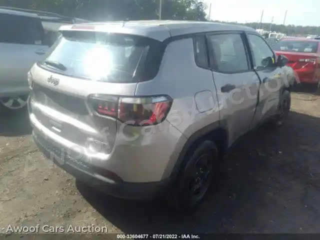 2018 Jeep Compass 3C4NJCAB5JT465978 — photo 4 de la vente Iaai