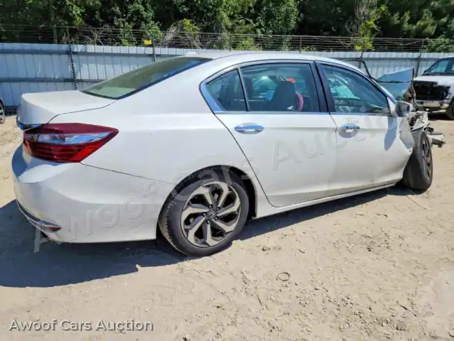2017 Honda Accord 1HGCR2F7XHA226301 — Copart auction photo 3