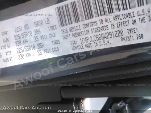 2016 Jeep Cherokee 1C4PJLCB6GW291220 — Iaai auction photo 9