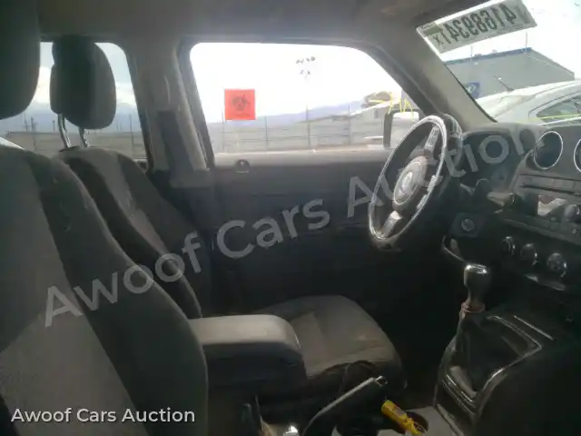 2014 Jeep Patriot 1C4NJRBB8ED788418 — Copart auction photo 5