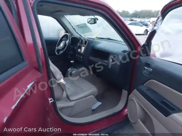 2015 Jeep Patriot 1C4NJPFA1FD389888 — Iaai auction photo 5