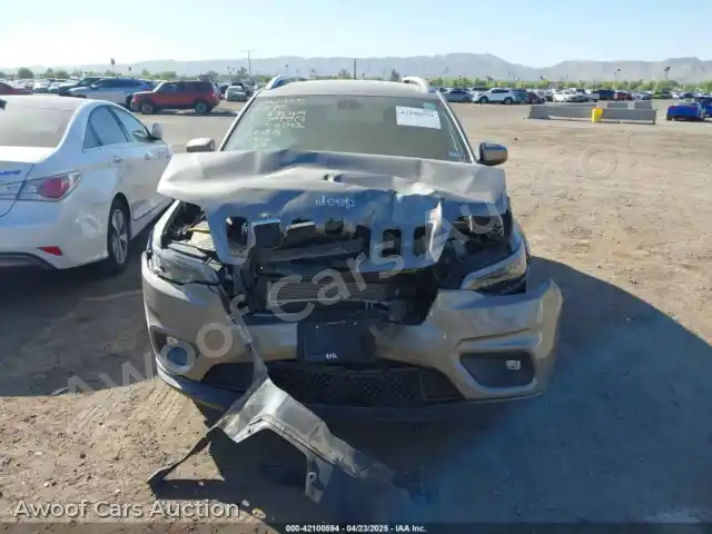 2019 Jeep Cherokee 1C4PJLCB2KD474165 — Iaai auction photo 12