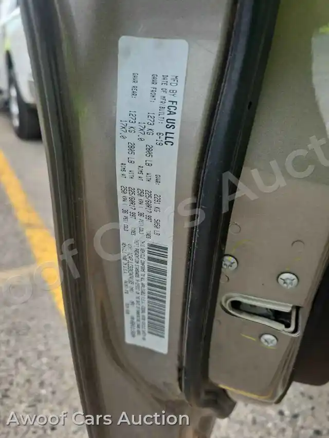 2019 Jeep Cherokee 1C4PJLCB2KD474165 — Manheim auction photo 9