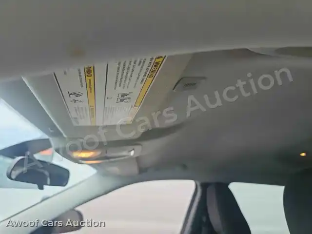 2019 Jeep Cherokee 1C4PJLCB2KD474165 — Manheim auction photo 8