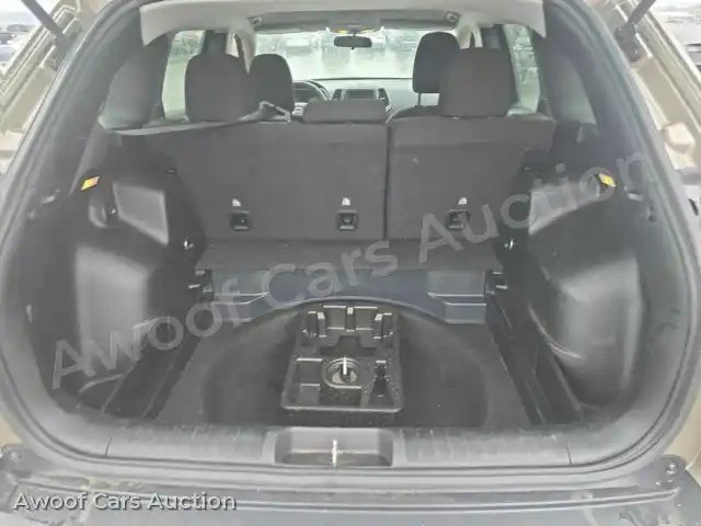 2019 Jeep Cherokee 1C4PJLCB2KD474165 — Manheim auction photo 17
