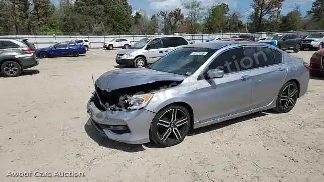2017 Honda Accord 1HGCR2F50HA107607 — hoton gwanjo Copart na 13