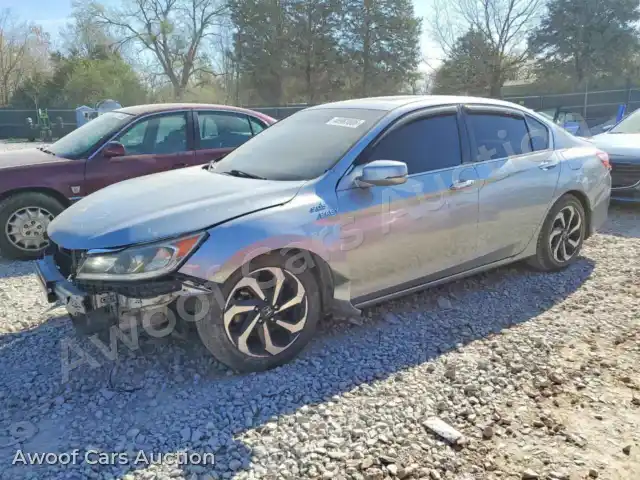 2017 Honda Accord 1HGCR2F7XHA055582 — Copart auction photo 1