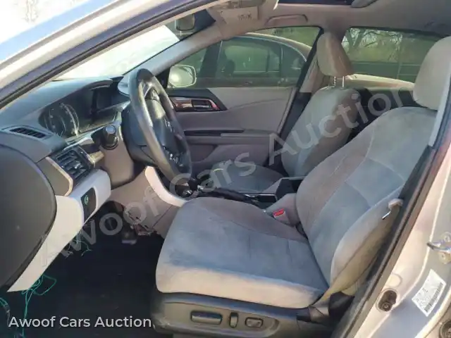 2017 Honda Accord 1HGCR2F7XHA055582 — Copart auction photo 7