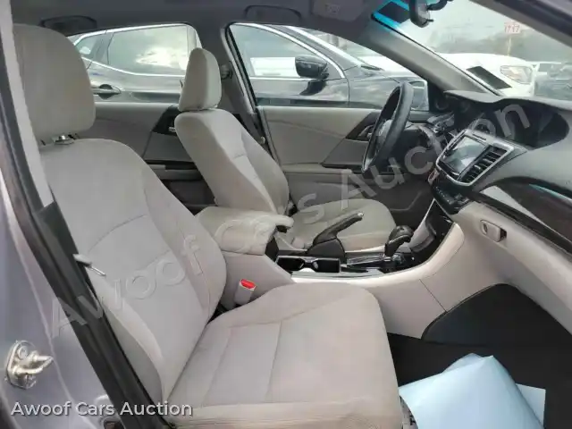 2017 Honda Accord 1HGCR2F7XHA055582 — Manheim auction photo 15
