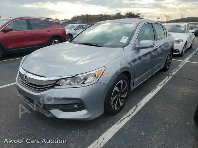 2017 Honda Accord 1HGCR2F7XHA055582 — Manheim auction photo 1