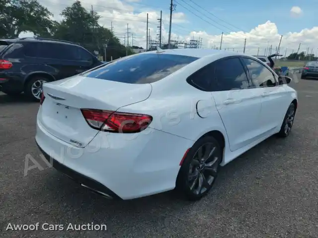2016 Chrysler 200 1C3CCCBB7GN123719 — Manheim auction photo 4