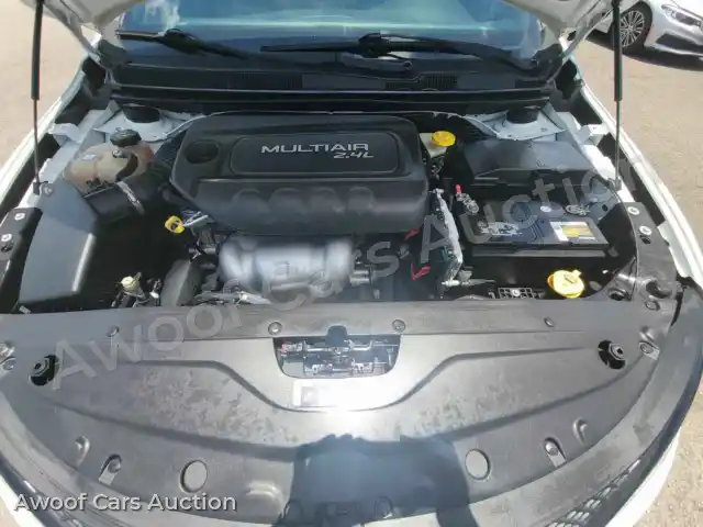 2016 Chrysler 200 1C3CCCBB7GN123719 — Manheim auction photo 16